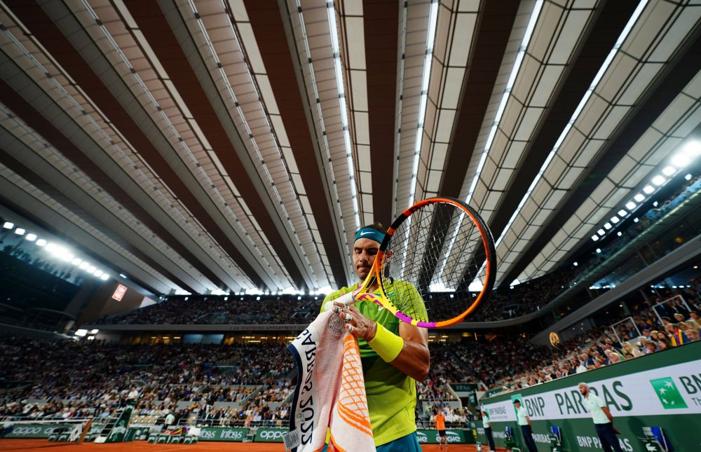 „Foarte ghinionist. L-am văzut plângând, e un moment dur” Mesajul lui Nadal pentru Zverev, după calificarea tristă în finala Roland Garros_3