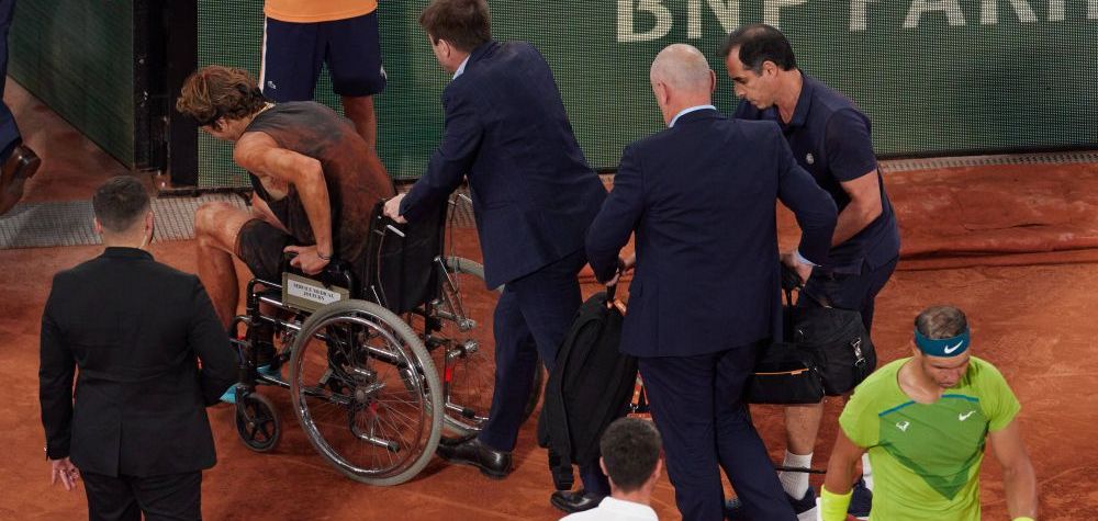 Anunțul pe care nimeni nu voia să îl audă: Alexander Zverev a dezvăluit gravitatea accidentării suferite în semifinala cu Nadal_19