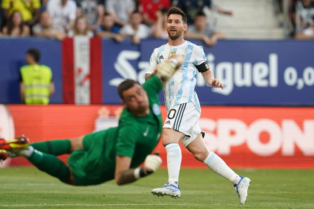 Hi5, Messi! Pregătirea pentru Mondial merge perfect pentru Argentina: starul lui PSG a marcat cinci goluri într-un meci_5