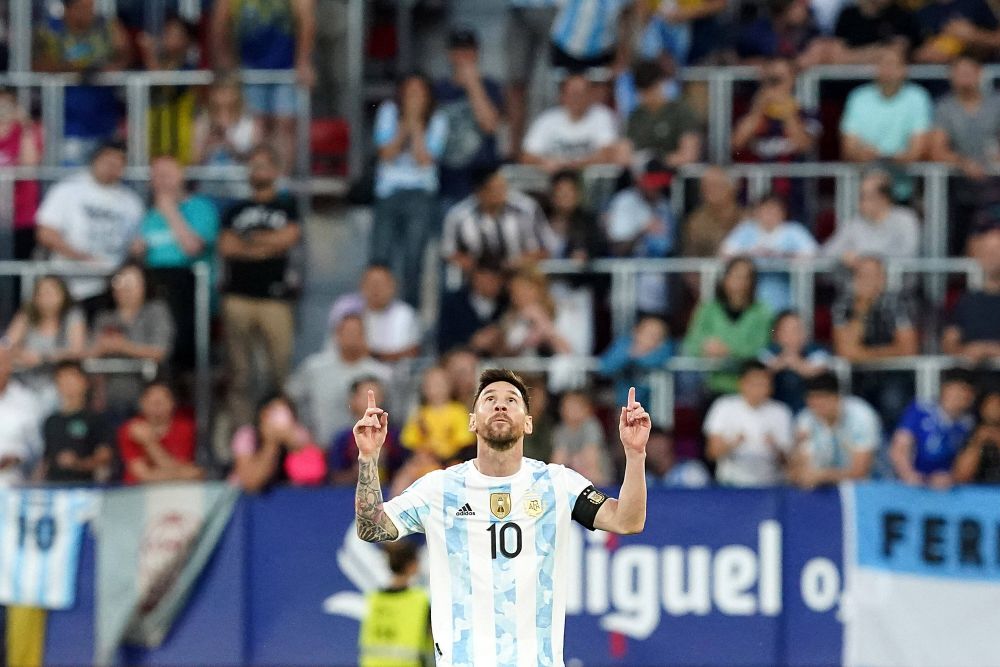 „E ca Rafa Nadal!” Selecționerul Argentinei, la picioarele lui Messi după cele cinci goluri înscrise cu Estonia_11