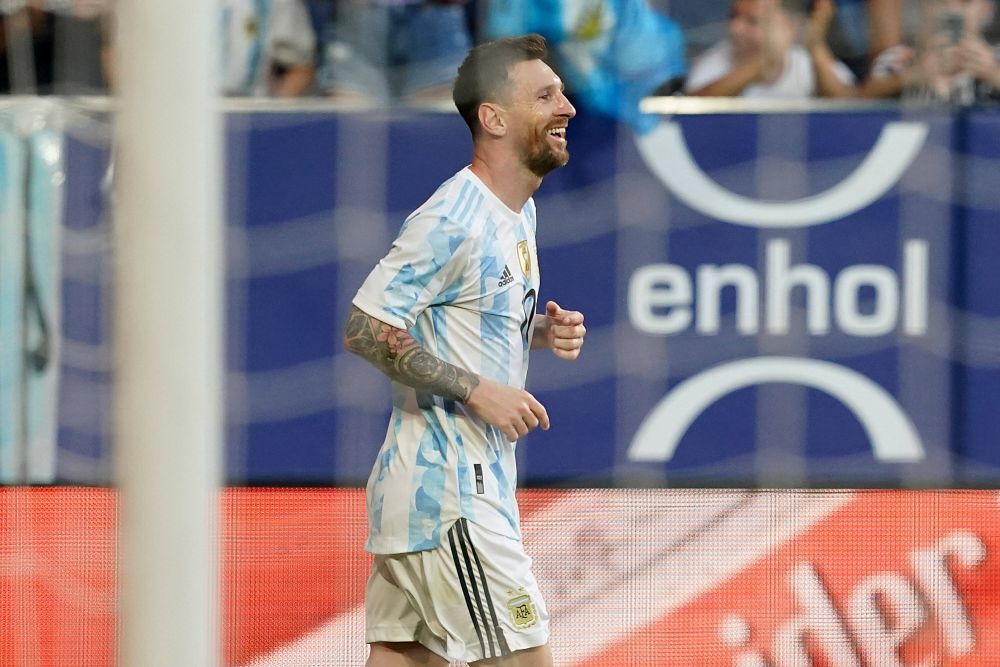 „E ca Rafa Nadal!” Selecționerul Argentinei, la picioarele lui Messi după cele cinci goluri înscrise cu Estonia_7