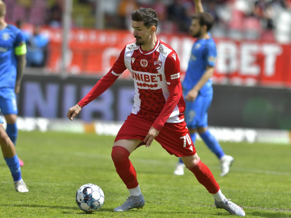 OFICIAL | Gică Hagi a mai luat un jucător de la Dinamo, după Gabriel Torje_10