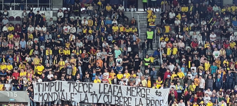 Romania - Finlanda bannere romania echipa nationala a romaniei Stadionul Giulesti
