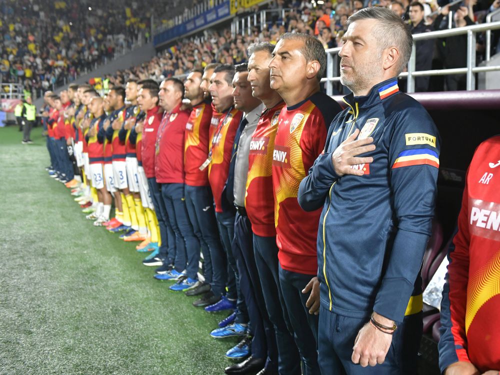 Florinel Coman n-a stat departe de stadion la România - Finlanda! S-a pozat cu rivalii din Liga 1_3