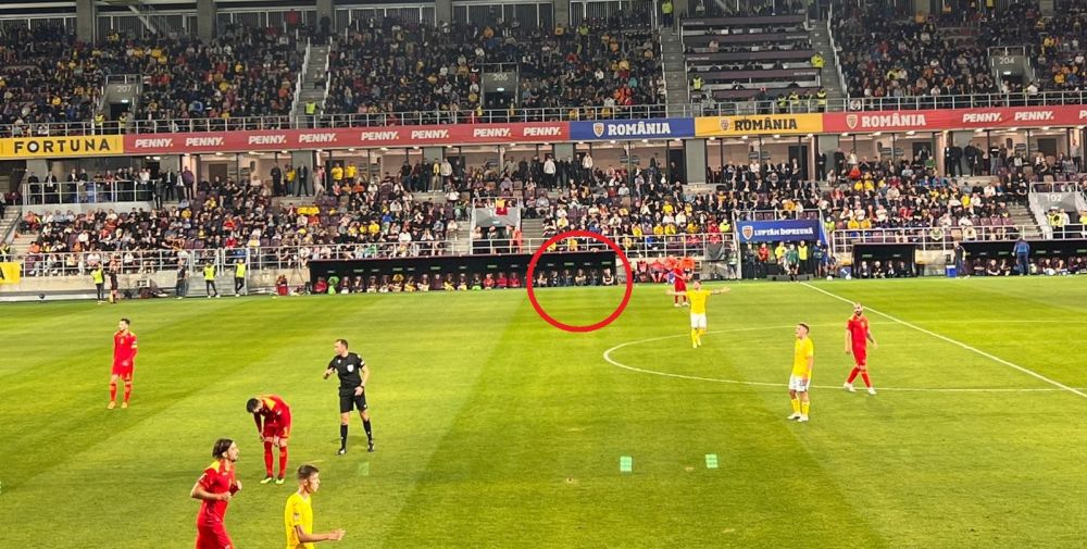 Ce nu s-a văzut la TV: Edi Iordănescu a cedat după ce Muntenegru a făcut 3-0. Decizia luată de selecționer_4