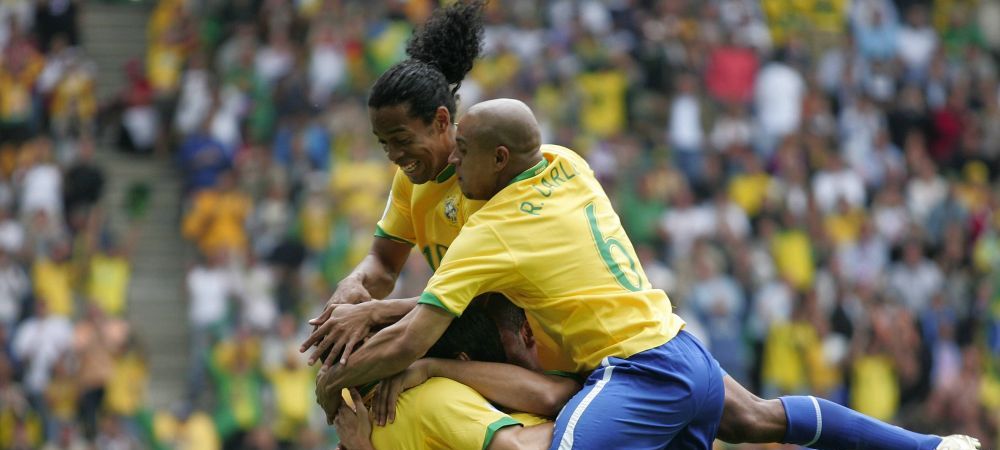 Ronaldinho carlos valderrama Hristo Stoichkov Rivaldo Roberto Carlos