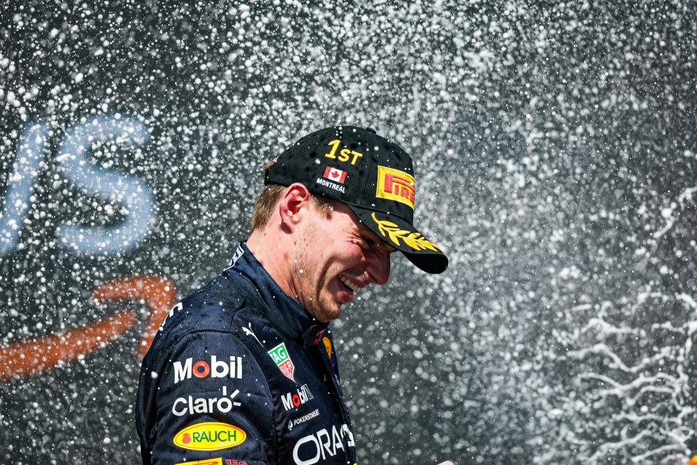 Max Verstappen face legea în Formula 1. S-a impus și în Marele Premiu al Canadei_3