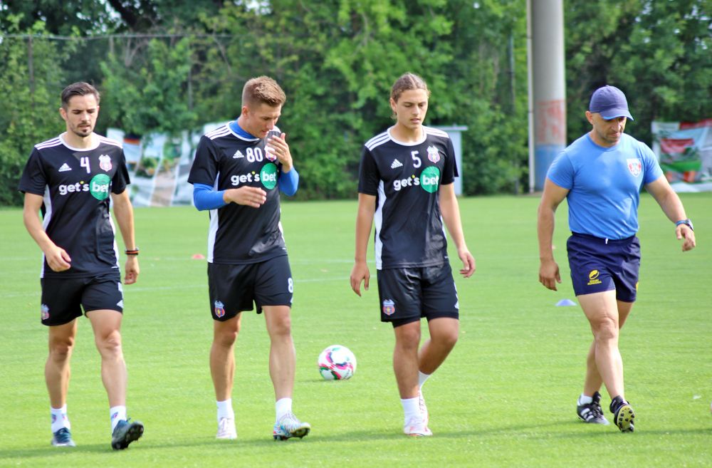 Un sportiv important îi pregătește fizic pe fotbaliștii de la Steaua, spre Liga 1_7