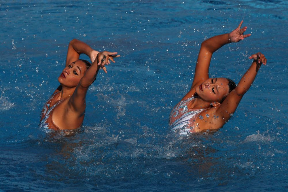 Imagini șocante de la Campionatul Mondial! O înotătoare din SUA, aproape de tragedie, după ce a leșinat în timpul probei! Antrenoarea a sărit să o salveze _15