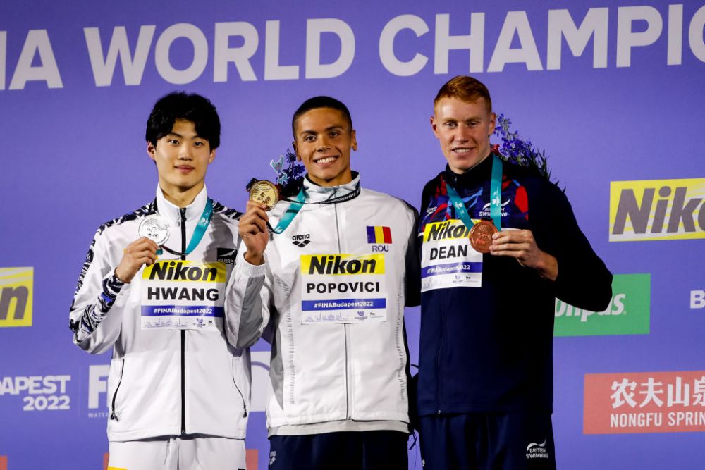 „Nu era loc de altă tactică!” Primul înotător român care a câștigat o medalie olimpică îl laudă pe David Popovici! Ce mai are de îmbunătățit campionul mondial _14