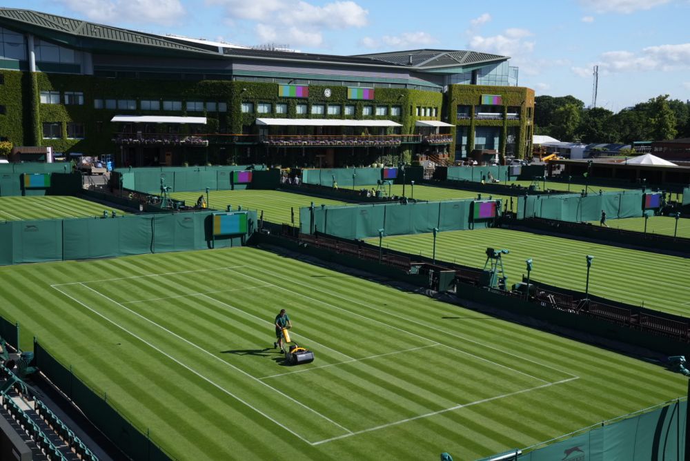 Sorana Cîrstea și Emma Răducanu au strălucit în prima zi la Wimbledon: Djokovic a pierdut set în fața numărului 81 ATP_20