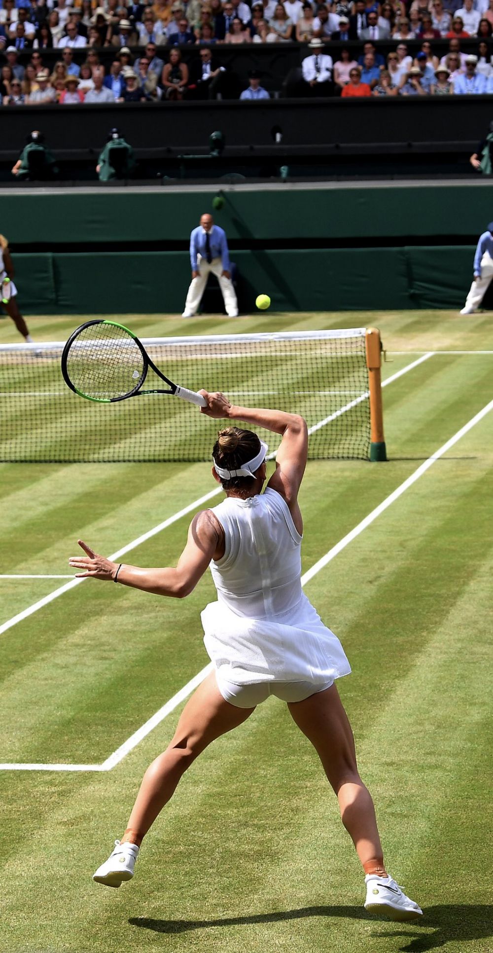 Replica Simonei Halep, când a aflat că organizatorii Wimbledon au rupt tradiția și au pus-o pe Iga Swiatek să joace în locul ei_19