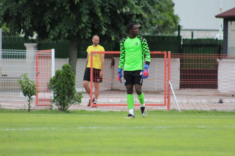Echipa de fotbal din Tiraspol și-a schimbat numele în Pelican și a transferat 14 africani într-o singură zi!_15