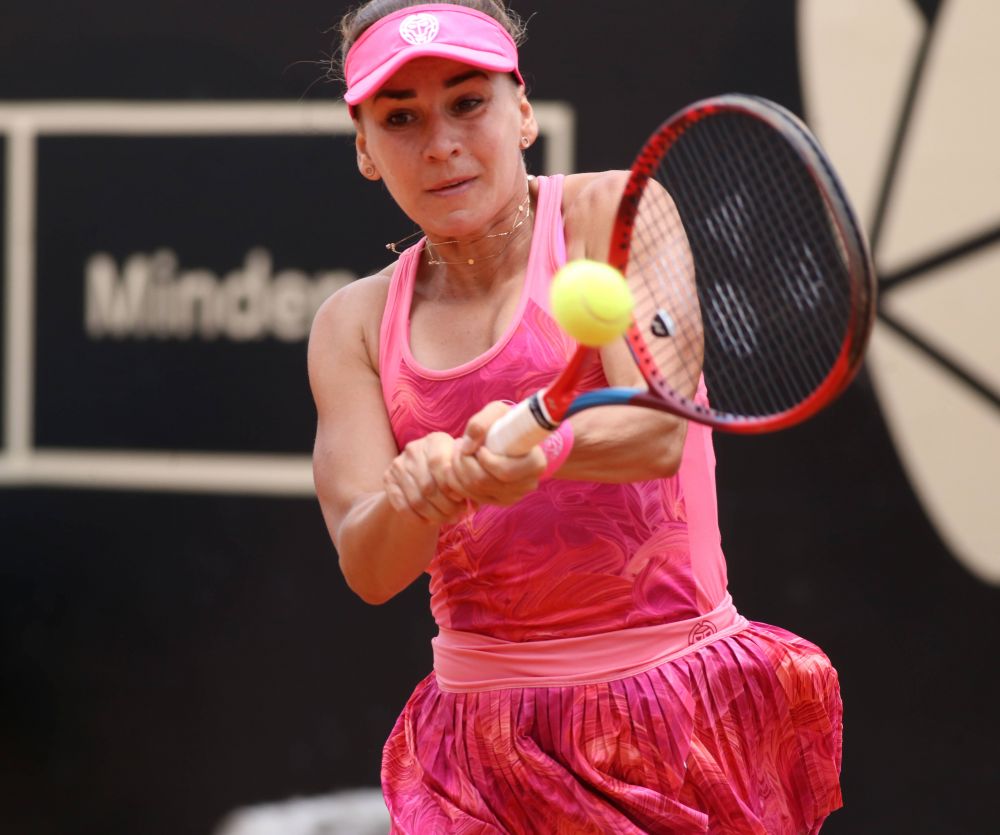 Niciodată nu e prea târziu în tenis! Irina Bara a debutat cu succes la Wimbledon, la 27 de ani. Se va duela cu Badosa în turul 2_3