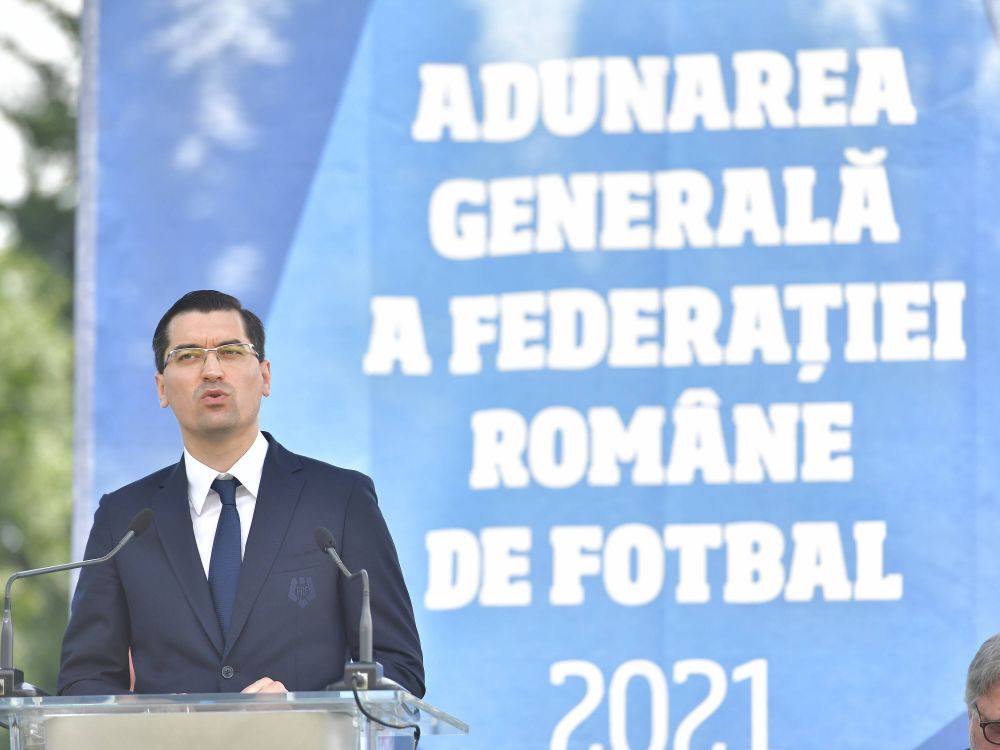 Edi Iordănescu, la mâna lui Răzvan Burleanu. „Se va lua o decizie în privința continuării contractului”_5