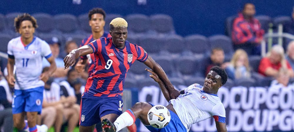 bryan alceus Dorian Bertrand FC Arges Haiti Julio Donisa