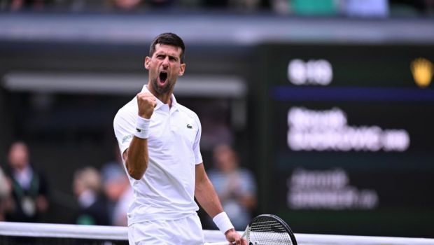 
	&bdquo;Monstrul&rdquo; Djokovic revine de la 0-2 la seturi și devine primul semifinalist la Wimbledon: i-a distrus moralul tânărului Sinner
