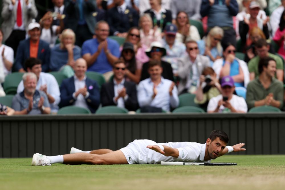 Faza anului la Wimbledon: Novak Djokovic „a zburat” pe teren! Celebrarea punctului câștigat, marcă înregistrată 'Nole'_3
