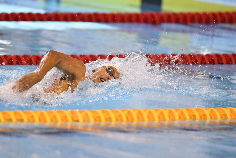 Încă o medalie pentru „racheta” Popovici! Înotătorul român, aur în proba de 50 m la Campionatele Europene de natație - juniori_1