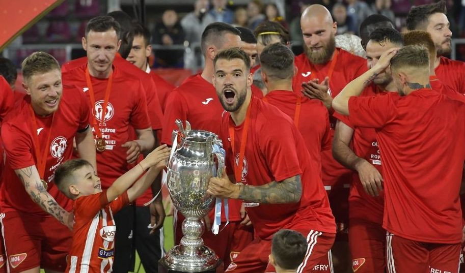 Presa din Ungaria, ovații după triumful lui Sepsi OSK din Supercupă: „Cuvinte maghiare s-au auzit în jurul impozantului stadion!”_1