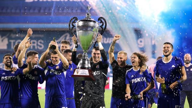 
	Trofeu uriaș! Imagini fabuloase de la Supercupa Croației, disputată între marile rivale Dinamo Zagreb și Hajduk Split
