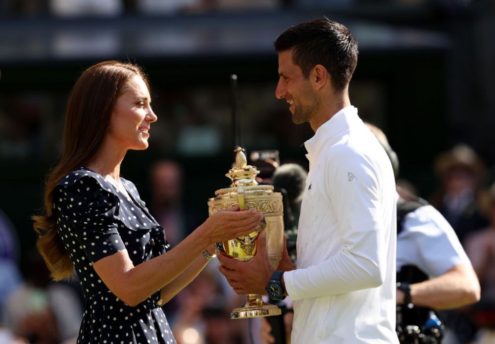 „Djokovic e un Dumnezeu al tenisului. Credeam că joc bine” Reacția savuroasă a învinsului Nick Kyrgios după finala Wimbledon 2022_18