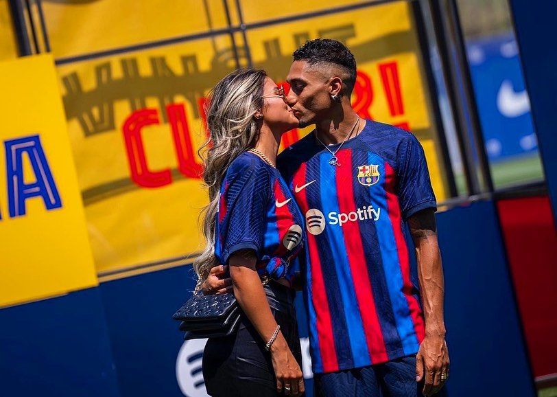 Nu Raphinha, ci iubita acestuia este noua senzație de la FC Barcelona! Cum arată și cu ce se ocupă superba blondă _50