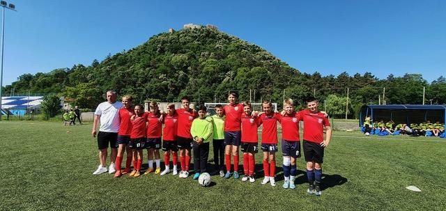 Cvadruplu campion cu Steaua, Damian Militaru vrea să resusciteze fotbalul într-o regiune defavorizată: „Nu renunțăm niciodată!” și „Muncă, muncă și iar muncă!”_9