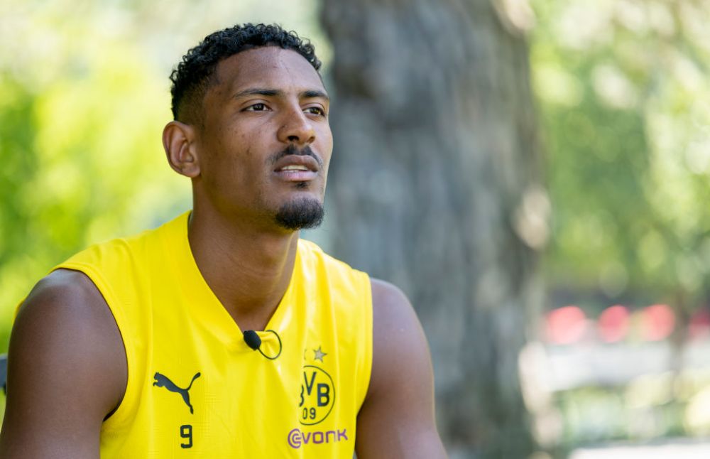 Starul transferat de Dortmund în această vară a fost diagnosticat cu cancer testicular, după ce a acuzat stări de rău la antrenamente_4