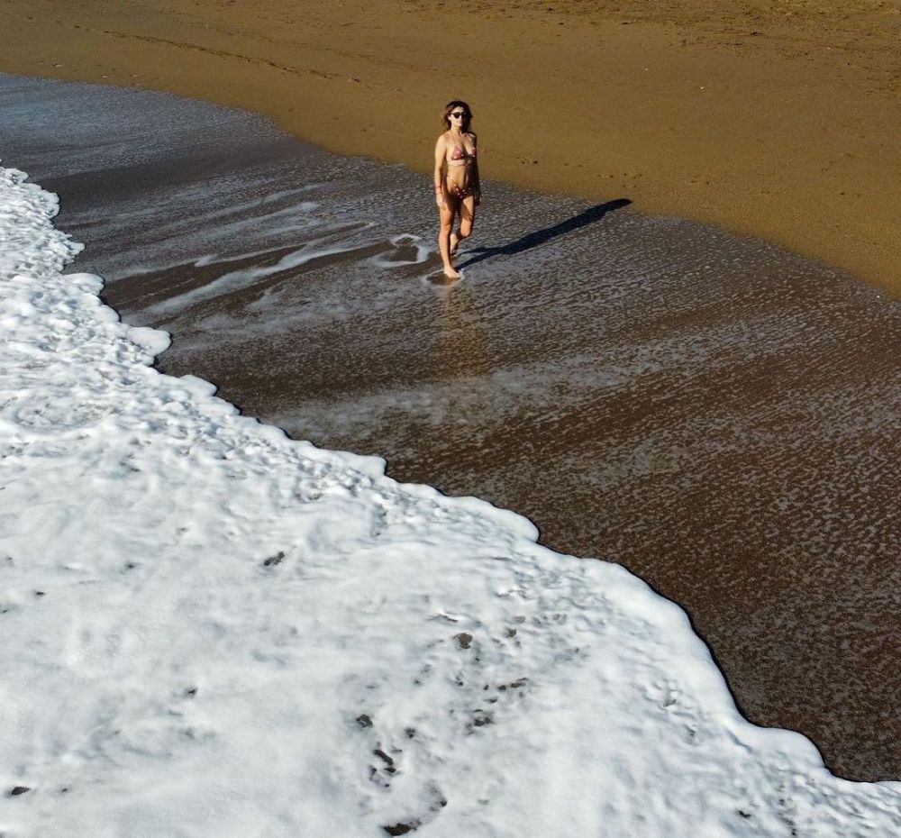Diana Bulimar, imagini topless de la plajă! Fosta gimnastă a renunțat la inhibiții: imagini incendiare_37
