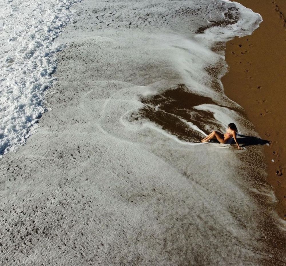 Diana Bulimar, imagini topless de la plajă! Fosta gimnastă a renunțat la inhibiții: imagini incendiare_39