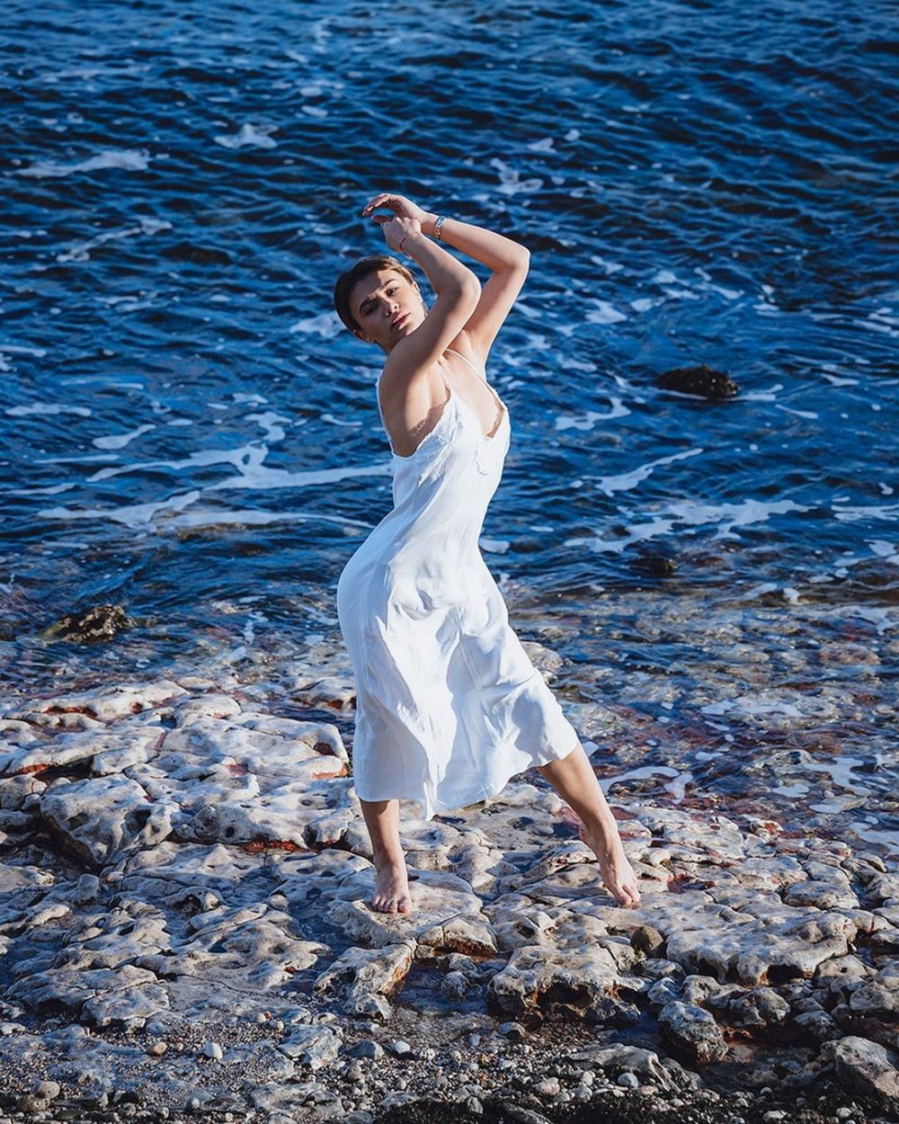 Diana Bulimar, imagini topless de la plajă! Fosta gimnastă a renunțat la inhibiții: imagini incendiare_43