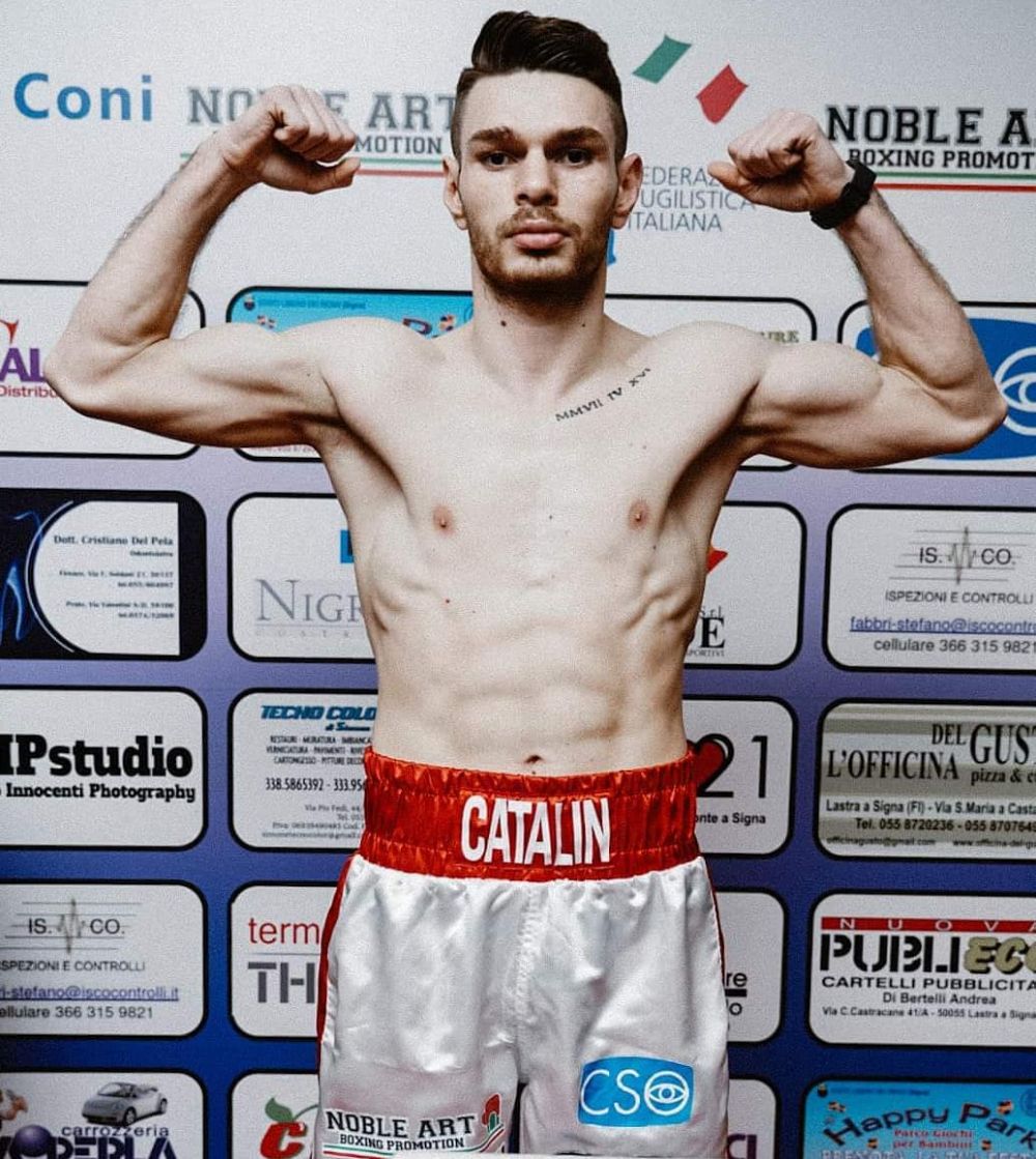 Fotbalistul român de la Fiorentina devenit boxer profesionist și campion național în Italia: ”Ăsta e numai începutul!”_19
