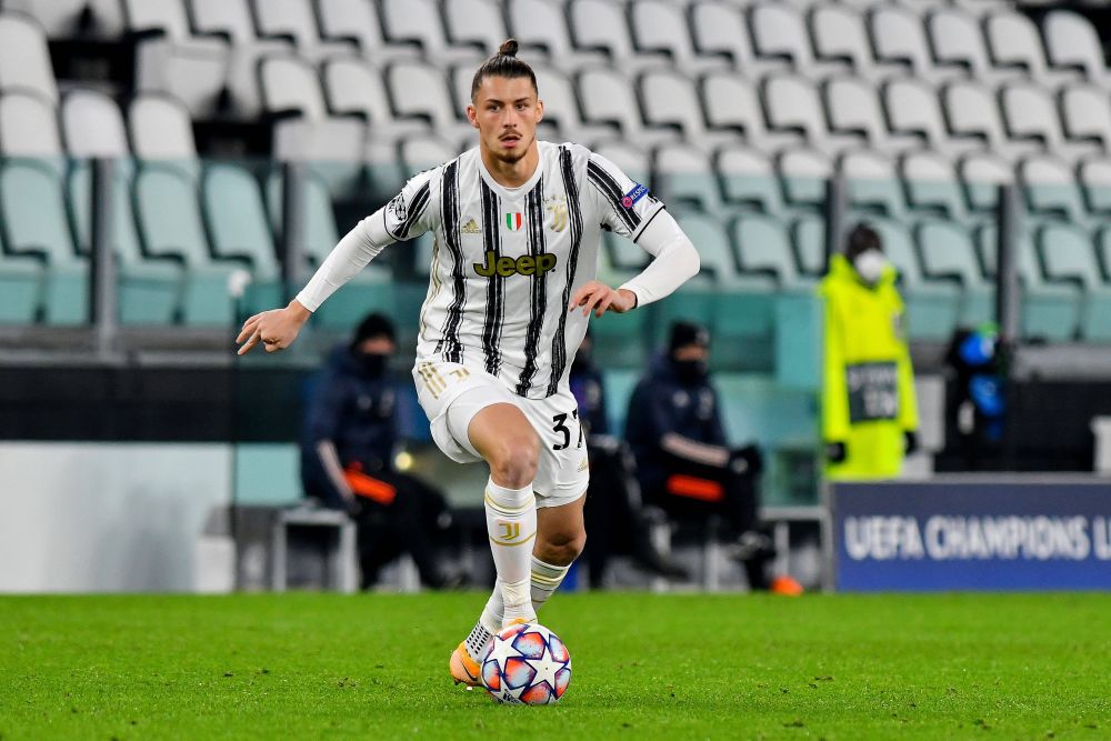 Radu Drăgușin și-a luat gândul de la Juventus! Ce a declarat în presa italiană fundașul împrumutat în Serie B_14