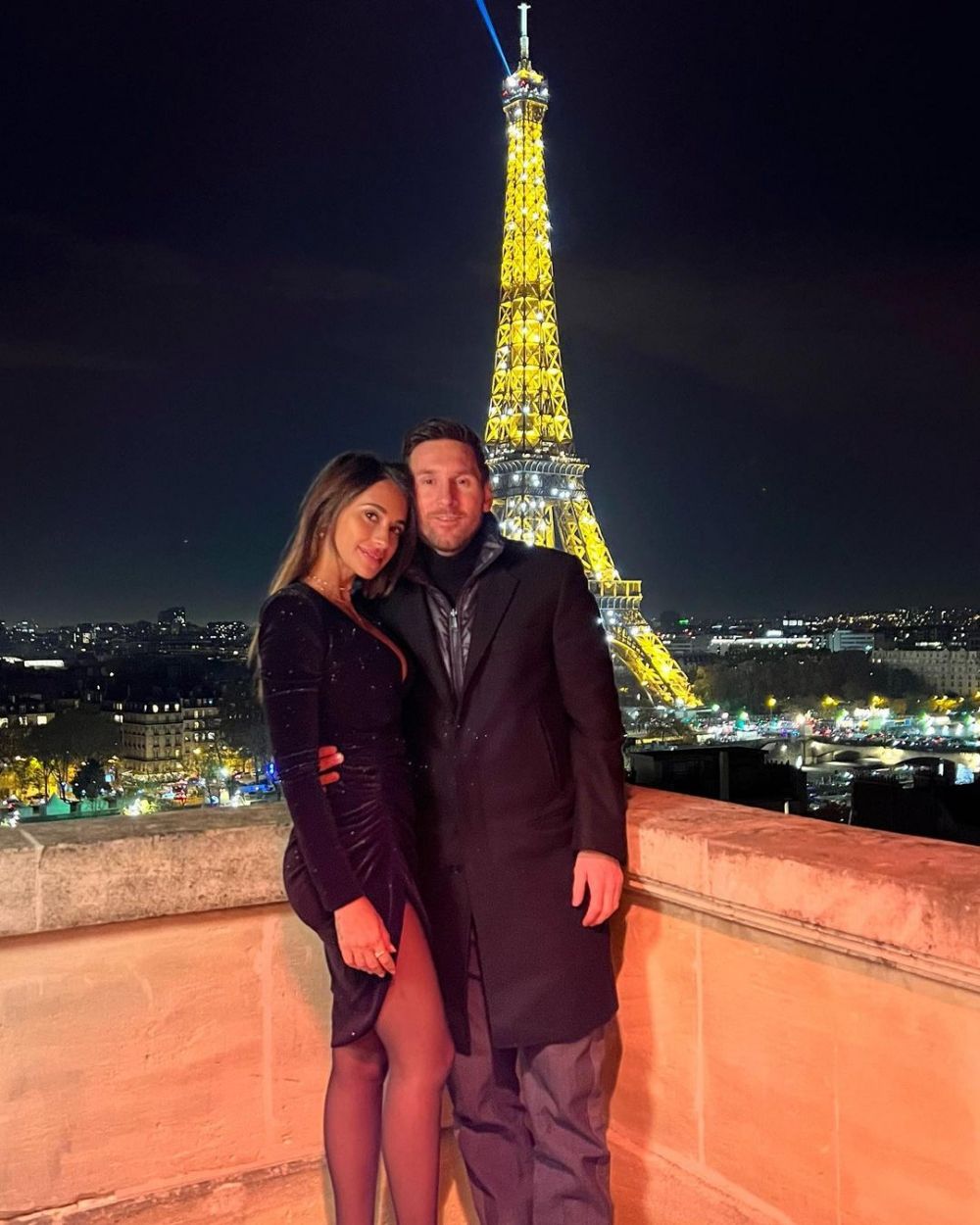 Lionel Messi și Antonela Roccuzzo, seară romantică într-un hotel celebru din Paris. O cameră costă peste 8000 de euro pe noapte_17