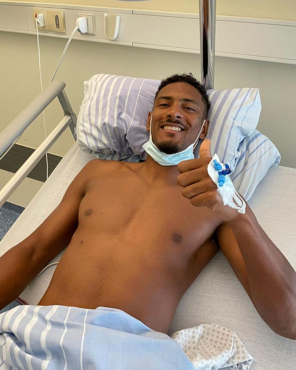 Sebastien Haller se luptă cu o tumoare malignă! Fotbalistul transferat de Borussia Dortmund a fost operat și va trebui să facă chimioterapie _1