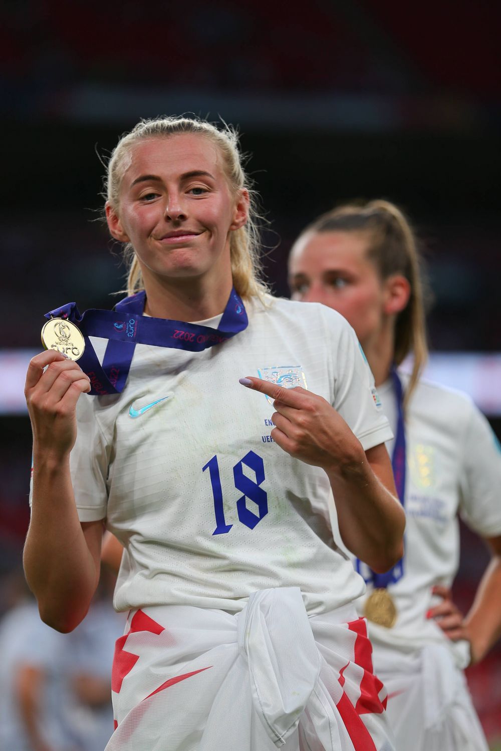 Nebunie în finala Europeanului feminin! Marcatoarea golului decisiv și-a dat jos tricoul și a făcut turul stadionului_12