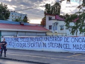 
	Suporterii CSA Steaua nu mai au răbdare! Protest cu jigniri în fața Clubului Sportiv al Armatei
