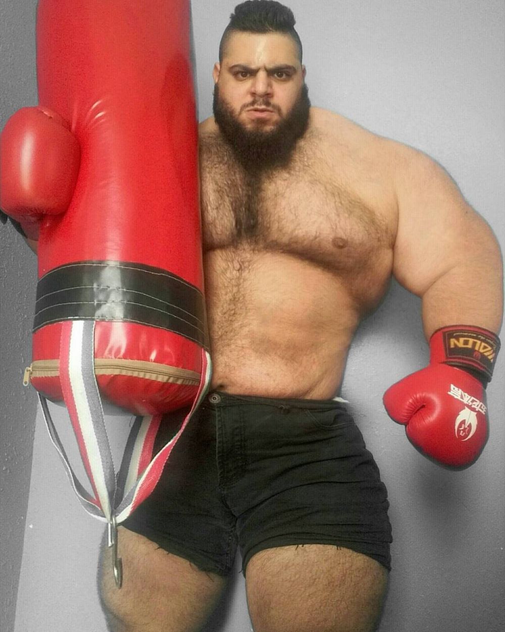 „Hulk din Iran”, făcut praf de iranieni după ce a fost umilit în ring: „Fake Hulk! A făcut de râs o țară întreagă!” _1