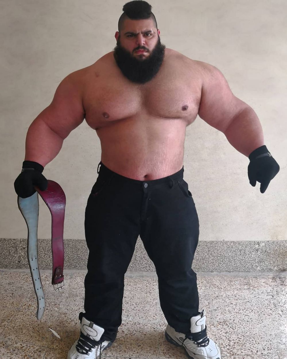 „Hulk din Iran”, făcut praf de iranieni după ce a fost umilit în ring: „Fake Hulk! A făcut de râs o țară întreagă!” _7