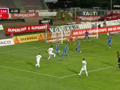 GOOOOL FC BOTOȘANI! Mailat ajunge cu mingea la picior în interiorul careului constănțenilor, balonul... GOOOOL FC BOTOȘANI! Mailat ajunge cu mingea la picior în interiorul careului constănțenilor, balonul..._282