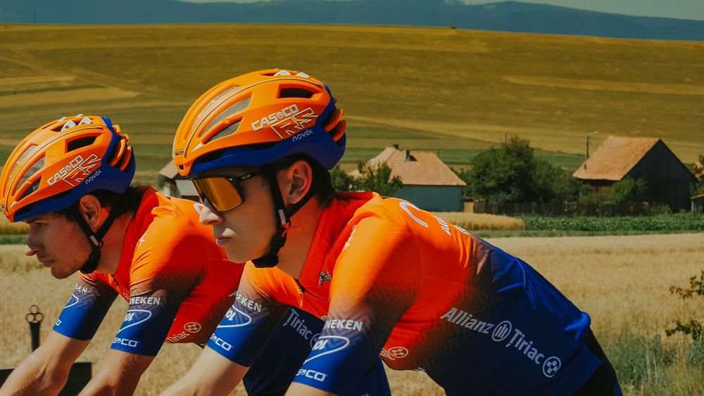 Sok sikert! Team Novak, echipa ministrului sportului, prezentă la Turul Ținutului Secuiesc la ciclism_9