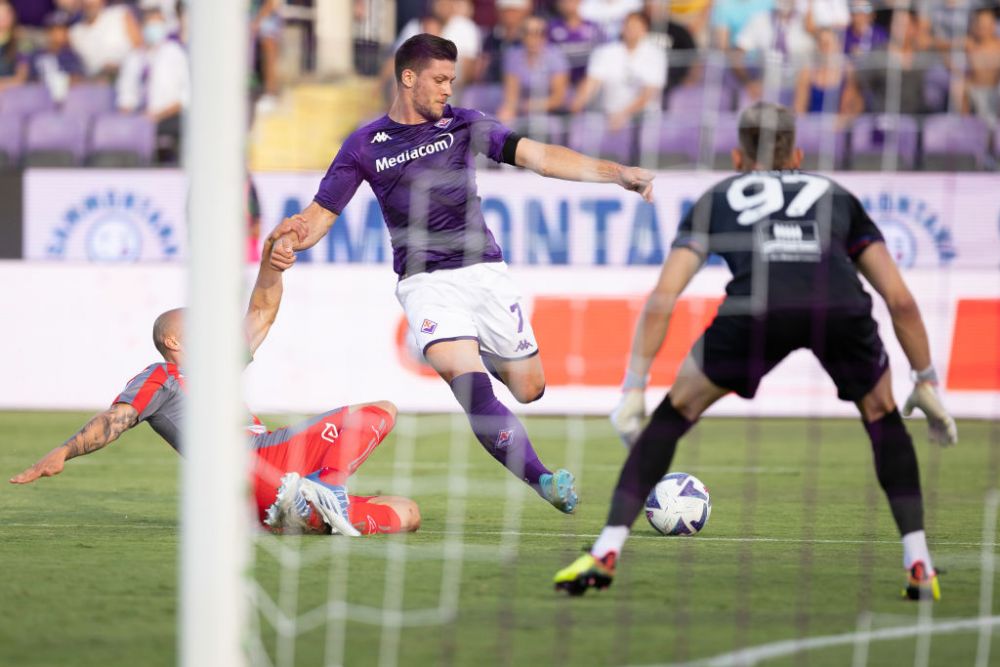 „Nu poți distruge un copil!” Ionuț Radu, apărat de atrenor după gafa incredibilă din meciul cu Fiorentina_18