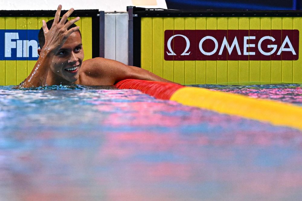 David Popovici, aur la 200 m liber. Ce scrie Swimming World Magazine despre cursa românului în vârstă de 17 ani _2