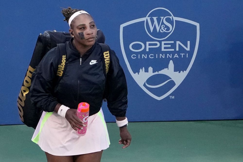 Emma Răducanu a umilit-o pe Serena Williams, 6-4, 6-0, în runda inaugurală la Cincinnati: reacția sportivei britanice_8