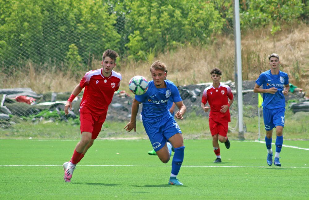 Farul a învins Dinamo, în prima etapă a Ligii de Tineret. La meci au asistat Burleanu și mai mulți oficiali FRF_16