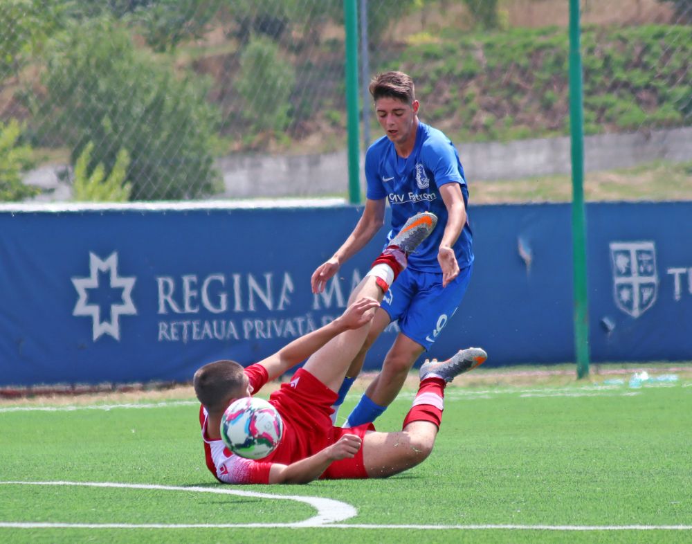 Farul a învins Dinamo, în prima etapă a Ligii de Tineret. La meci au asistat Burleanu și mai mulți oficiali FRF_9