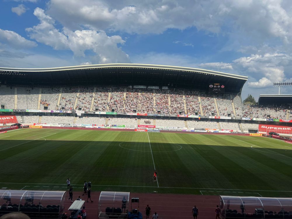 Colțescu a oprit meciul U Cluj - Sepsi din cauza scandărilor la adresa Ungariei! Jucătorii, trimiși la vestiare_11