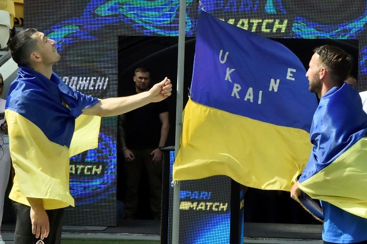 Campionatul de fotbal din Ucraina s-a reluat! Șahtior Donețk a jucat în primul meci, disputat în capitala Kiev_3