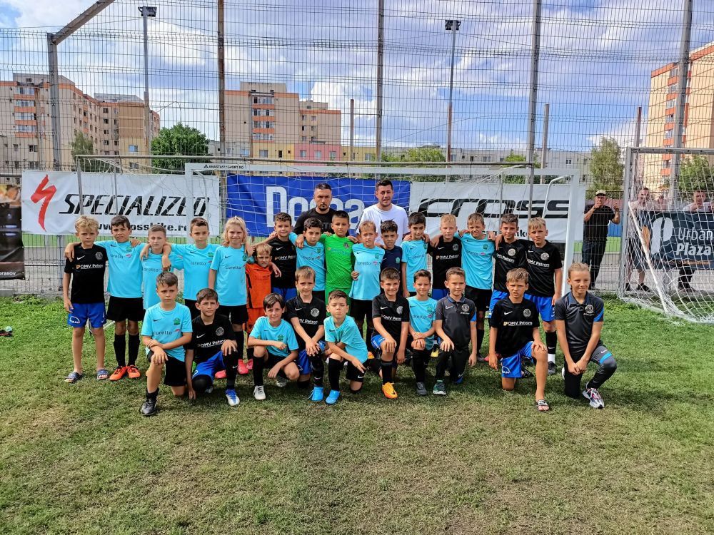 Steaua Magică! Cine este echipa care s-a distrat cu FCSB, Academia Hagi și Universitatea Craiova la Brașov Junior's Cup_6